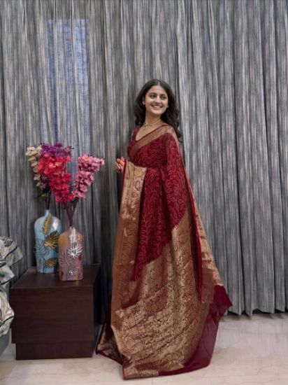 Picture of Synthetic silk sarees
